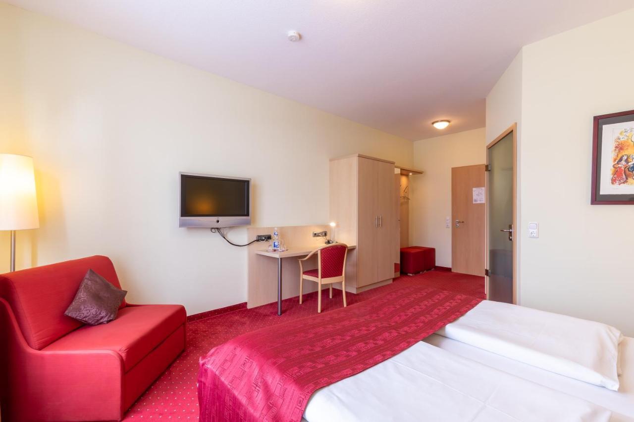 Hotel An Der Eiche Kulmbach Exteriör bild